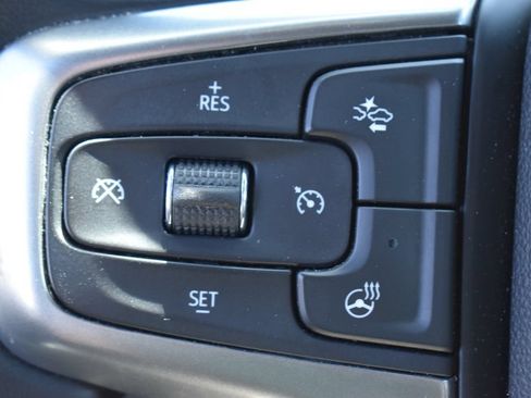 Certified 2024 Chevrolet Suburban Premier AWD/4WD image 32