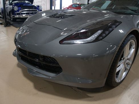 Used 2016 Chevrolet Corvette Stingray Coupe w/ 2LT Preferred Equipment Group image 10