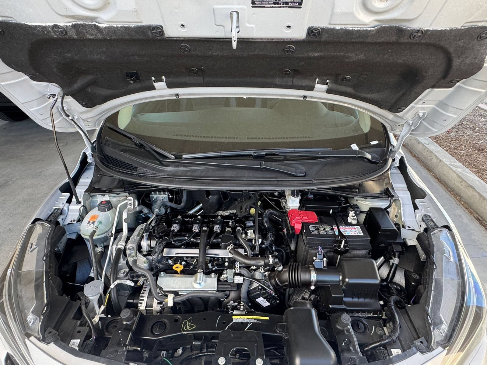 Used 2025 Nissan Versa SV FWD image 30