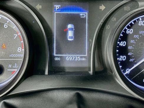 Used 2021 Toyota Camry LE FWD image 21