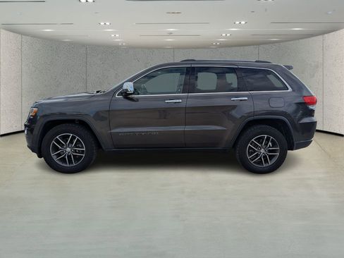 Used 2018 Jeep Grand Cherokee Limited image 6
