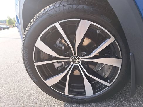 New 2026 Volkswagen Atlas SEL Premium R-Line image 33