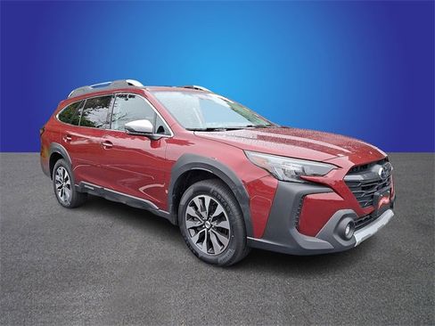 Used 2024 Subaru Outback Touring XT image 3
