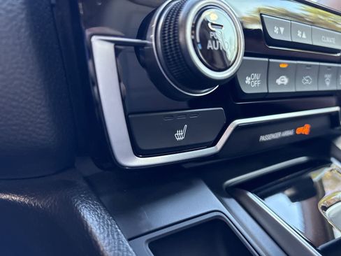 Certified 2021 Honda CR-V Touring image 29