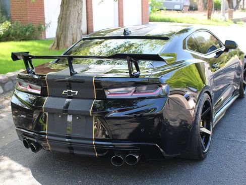 Used 2017 Chevrolet Camaro SS image 43