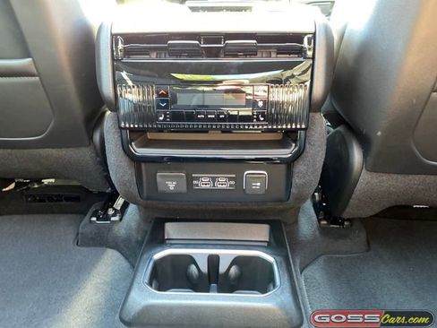 New 2025 Jeep Wagoneer Series II w/ Convenience Group I image 25