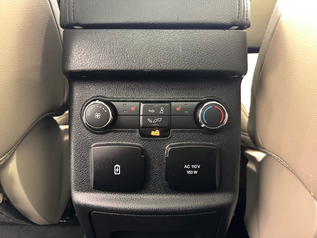 Used 2018 Ford Explorer Limited w/ Equipment Group 301A FWD image 24