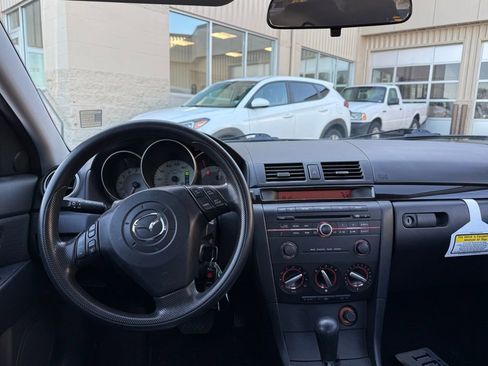 Used 2008 MAZDA MAZDA3 i Touring image 6
