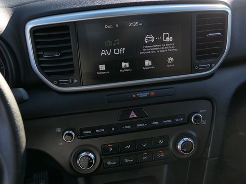 Used 2022 Kia Sportage LX image 23