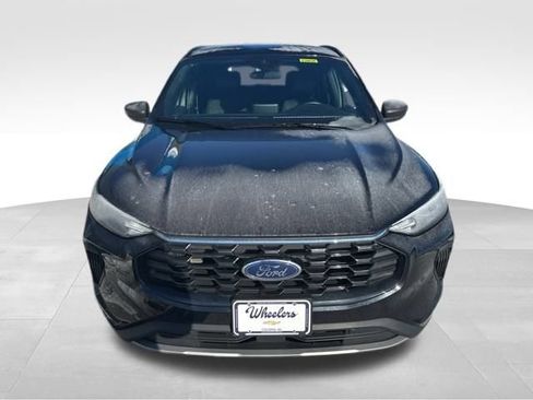 Used 2025 Ford Escape ST-Line AWD/4WD image 2