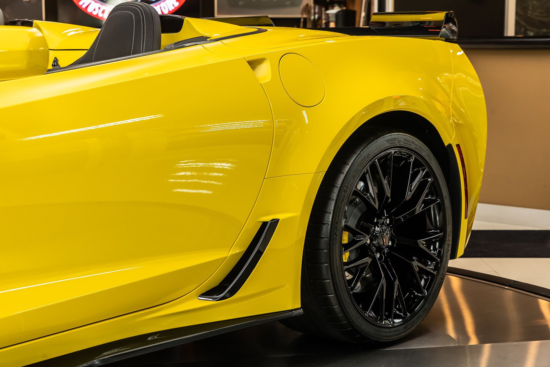Used 2017 Chevrolet Corvette Z06 RWD image 32