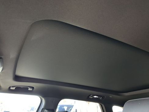 Used 2021 Chevrolet Blazer RS w/ Enhanced Convenience Package image 14