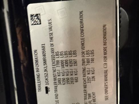 Used 2021 GMC Yukon XL Denali image 71