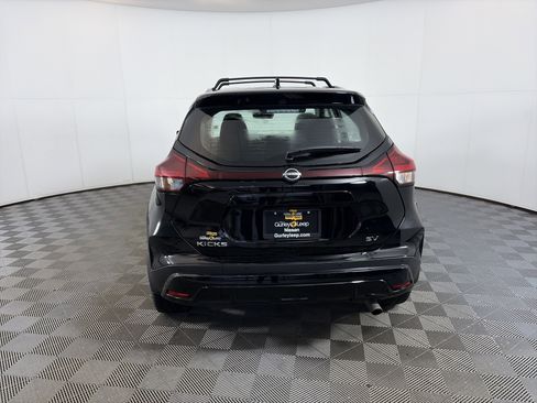 Used 2023 Nissan Kicks SV w/ Interior Electronics Package image 9