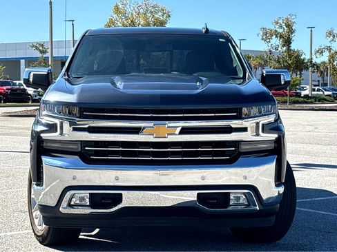 Used 2021 Chevrolet Silverado 1500 LTZ w/ LTZ Convenience Package II image 2