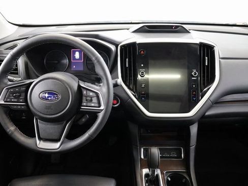 Used 2025 Subaru Ascent Touring w/ Popular Package #2 AWD/4WD image 15