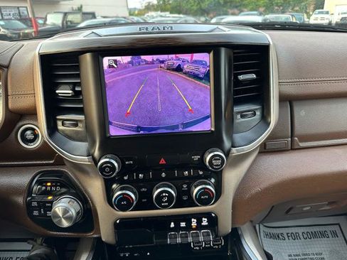 Used 2019 RAM 1500 Laramie AWD/4WD image 23