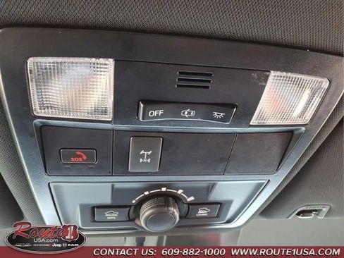 Used 2023 Toyota Tacoma TRD Off-Road AWD/4WD image 37