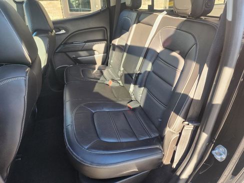 Used 2017 GMC Canyon Denali image 11