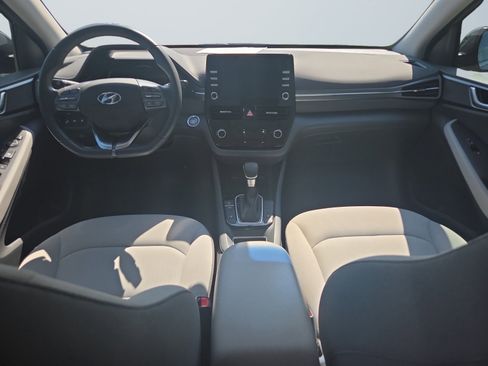 Certified 2022 Hyundai Ioniq SEL FWD image 12