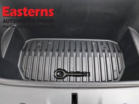 Used 2021 Tesla Model Y Long Range image 7