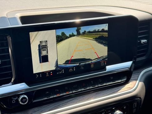 New 2026 GMC Sierra 1500 SLT w/ SLT Premium Plus Package image 32