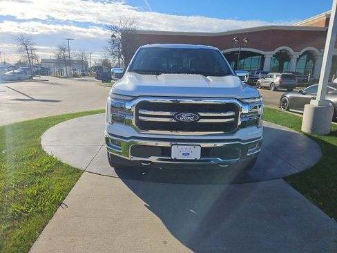 Certified 2024 Ford F150 Lariat w/ FX4 Off-Road Package image 2