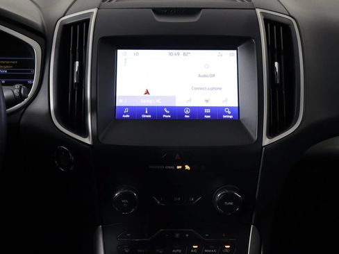 Used 2020 Ford Edge SEL w/ Cold Weather Package AWD/4WD image 27