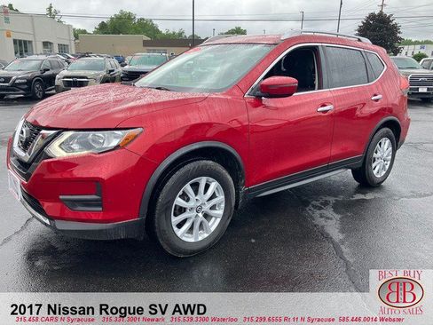 Used 2017 Nissan Rogue SV AWD/4WD image 3