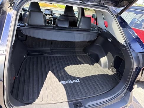 Certified 2019 Toyota RAV4 Limited w/ Advanced Technology Package AWD/4WD image 8