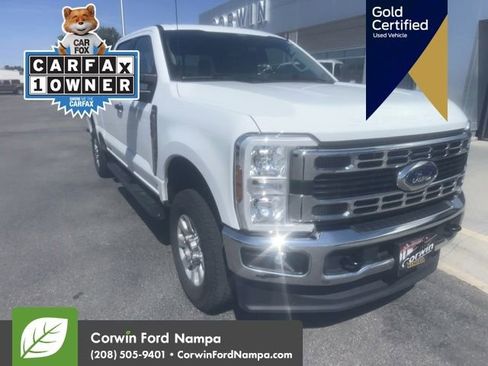 Used 2024 Ford F250 XLT w/ FX4 Off-Road Package AWD/4WD image 3
