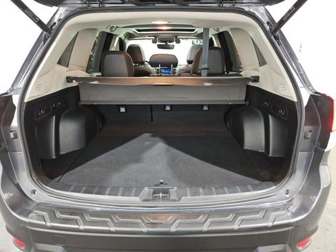 Used 2021 Subaru Forester Limited image 12