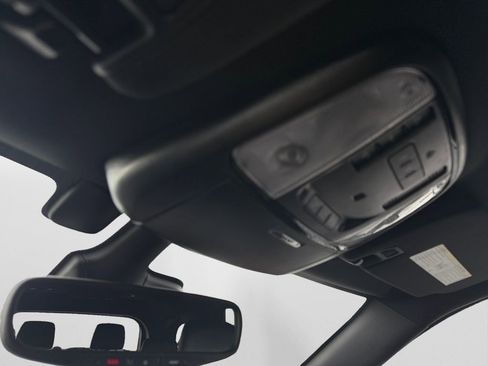 Used 2024 Dodge Durango GT image 27