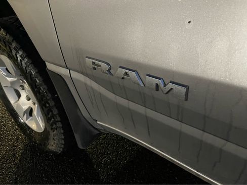 Used 2020 RAM 1500 Big Horn image 9