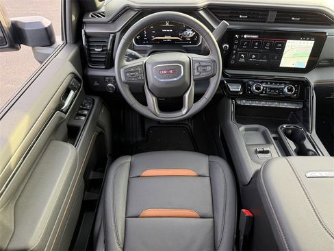 New 2026 GMC Sierra 3500 AT4 w/ AT4 Premium Plus Package image 28