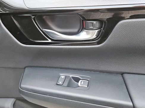 Used 2025 Honda CR-V EX-L image 34