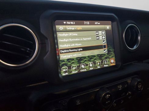 Certified 2021 Jeep Wrangler Unlimited Rubicon image 20