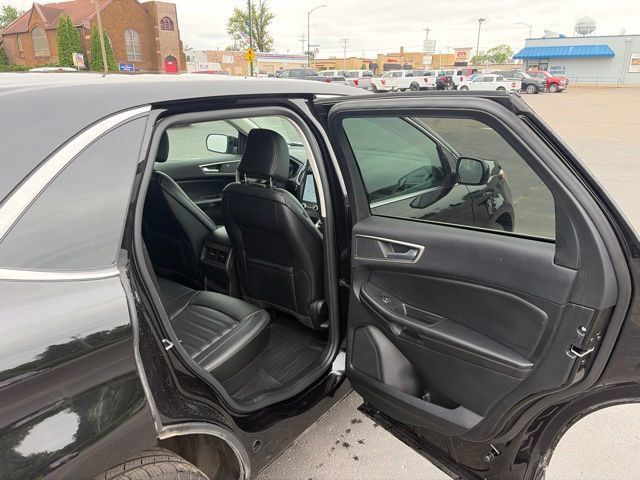 Used 2023 Ford Edge SEL w/ Convenience Package AWD/4WD image 23