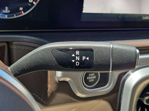 Used 2023 Mercedes-Benz G 550 image 31