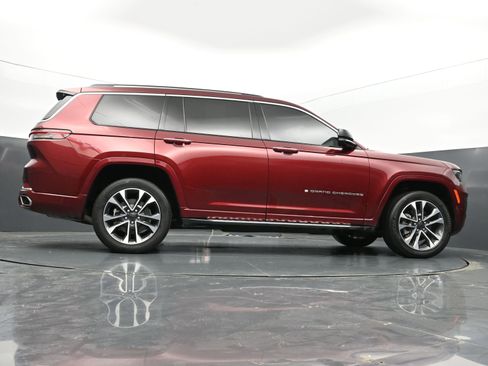 Used 2021 Jeep Grand Cherokee L Overland w/ Advanced Protech Group III image 40