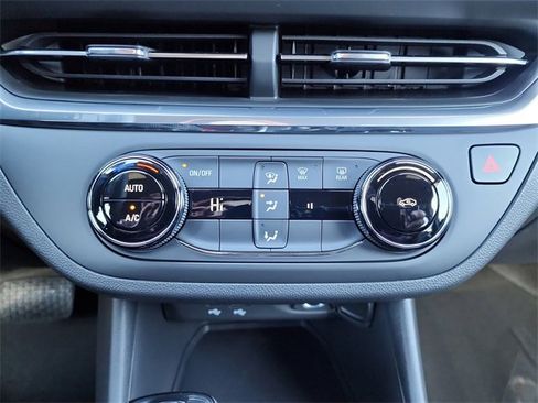 New 2026 Buick Envista Preferred image 21