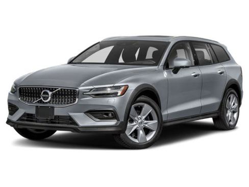 Used 2021 Volvo V60 T5 Cross Country AWD/4WD image 1
