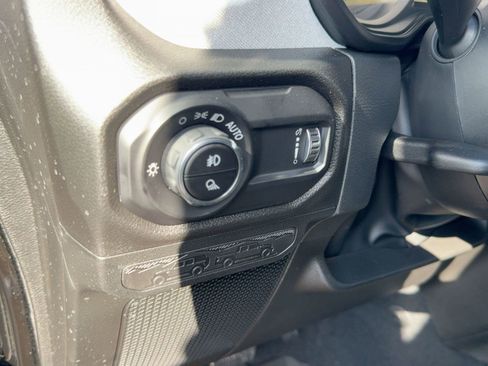 New 2026 Jeep Gladiator Willys image 17