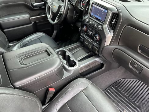 Used 2020 Chevrolet Silverado 2500 LTZ w/ LTZ Plus Package image 15