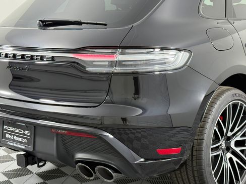 New 2026 Porsche Macan S image 13