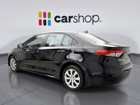Used 2024 Toyota Corolla LE image 3