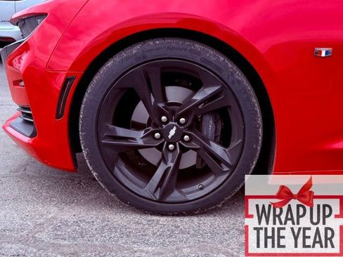 Used 2019 Chevrolet Camaro SS image 11