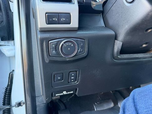 Used 2019 Ford F250 Lariat w/ Lariat Ultimate Package image 40