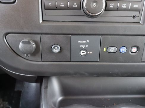 New 2026 Chevrolet Express 3500 w/ Power Convenience Package image 21