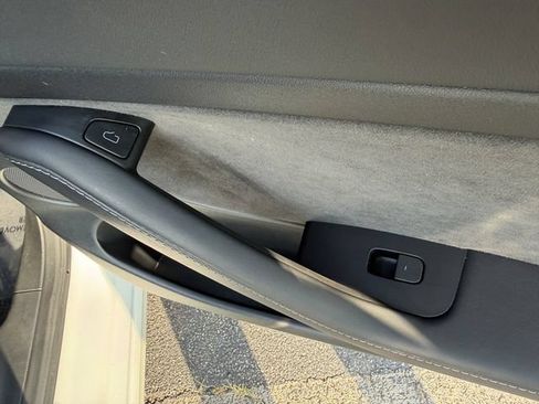 Used 2023 Tesla Model 3 Standard Range RWD image 24